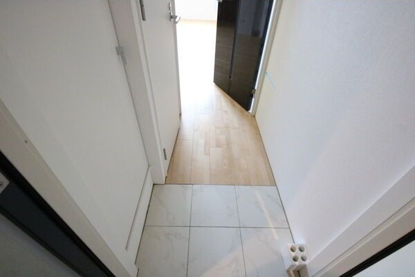 Branche覚王山の玄関