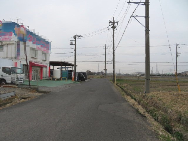 春日部市薄谷の倉庫