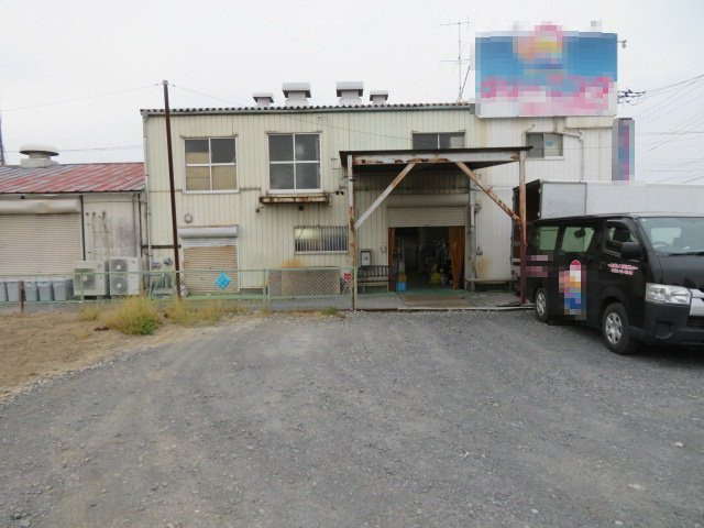 春日部市薄谷の倉庫