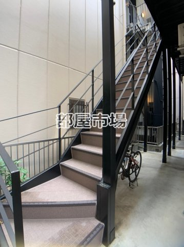 クレール上野のその他共用部分|共用階段