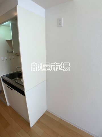 クレール上野のキッチン|冷蔵庫置場