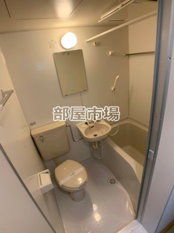 クレール上野の浴室