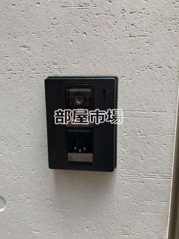 クレール上野の設備|カメラ付きインターホン