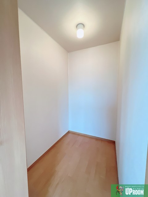 ドミール智　Dの収納