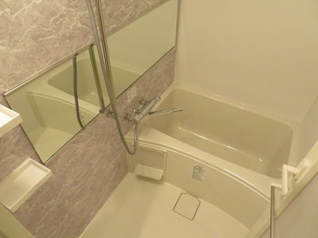 La　Douceur荒本の浴室