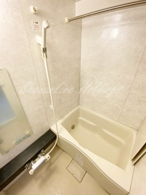 藤沢市鵠沼石上１丁目の賃貸マンションの浴室|清潔感のあるお風呂です♪