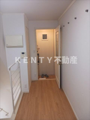 【玄関】 | グランアセット千鳥町 | シンプルで使いやすい玄関です