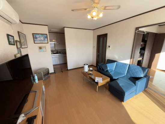 【居間・リビング】 | 北見市西三輪３丁目７５０番地１５　中古売家