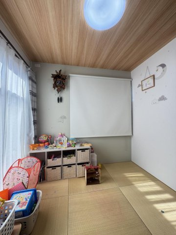 高知市鴨部　中古戸建ての和室