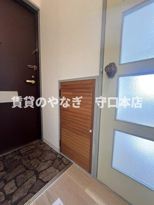 【玄関】 | シャルマン大宮 | 靴箱もあります♪