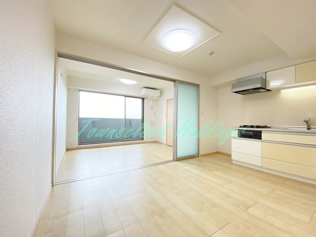 藤沢市湘南台７丁目の賃貸マンションの居間・リビング