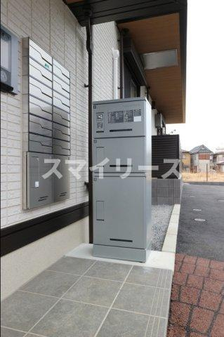 プラヴールのその他