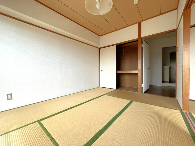 ハイツブライトの和室