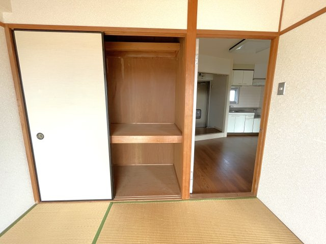 ハイツブライトの収納