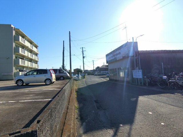 ハイツブライトの周辺