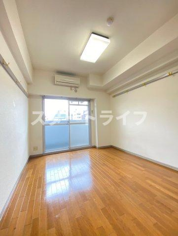 大阪市東淀川区東中島１丁目の賃貸マンションの寝室
