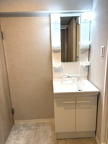 第２栄和マンションの洗面所