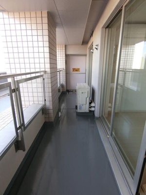 【バルコニー】 | ルシマン月島(ルシマンツキシマ)