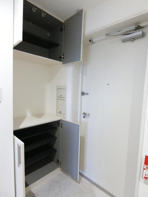 【玄関】 | ルシマン月島(ルシマンツキシマ)