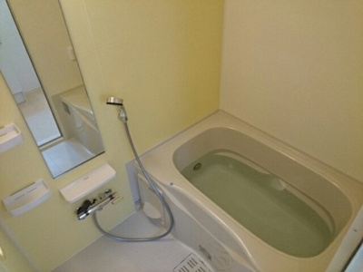 【浴室】 | エレガンテⅠ | きれいなお風呂です