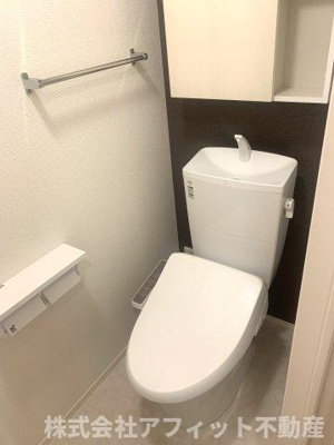 【トイレ】 | プリムローズ・Ｄ | 温水洗浄暖房便座