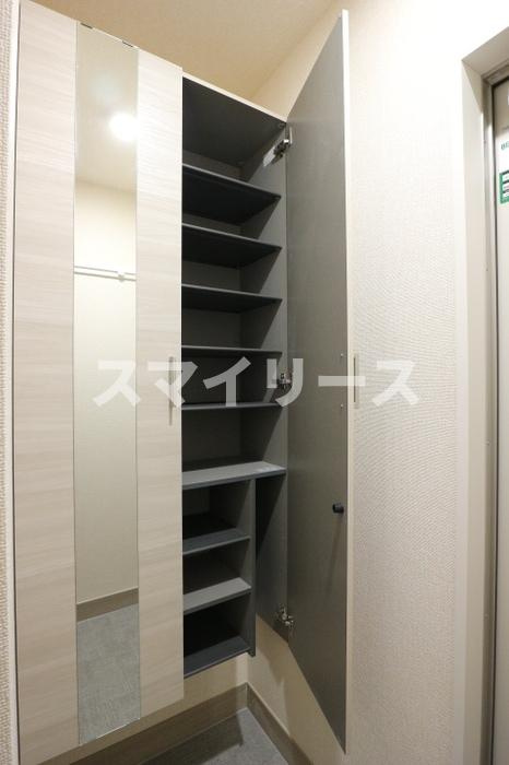 リベラルの玄関