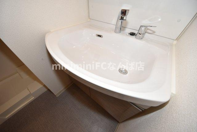 プレサンス難波マジョリティ