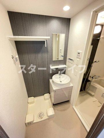 大阪市東淀川区東中島２丁目の賃貸マンションの洗面所