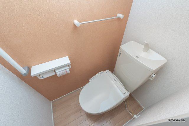 ソーレ ヴィラッジョのトイレ|トイレ　ウォシュレット付