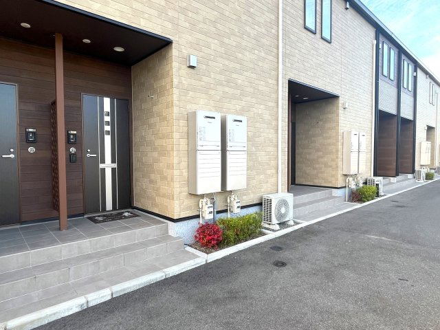 プチ　トリアノンⅡのエントランス