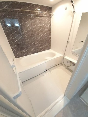 プチ　トリアノンⅡの浴室