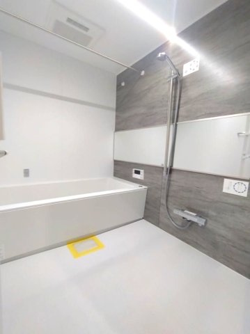 フォレストレイクひばりが丘Ｎ棟の浴室