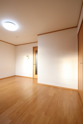 【寝室】 | ブリックメゾン金剛