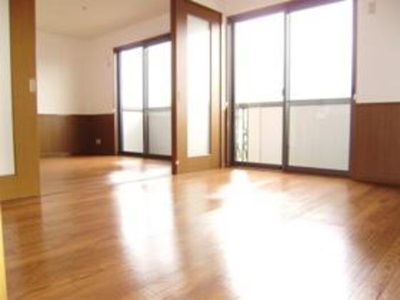 【居間・リビング】 | ウィルモアシャトー B棟