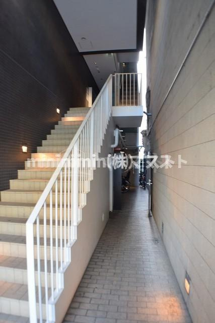 アーバンフラッツ湊町のエントランス|エントランス