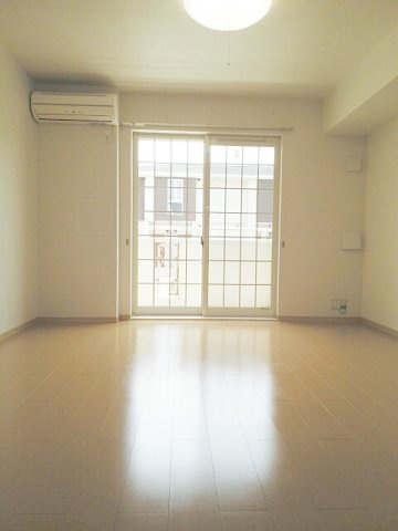 アドラブール　Ｂの内装