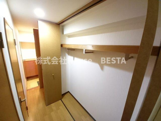 プレサンス新神戸の収納