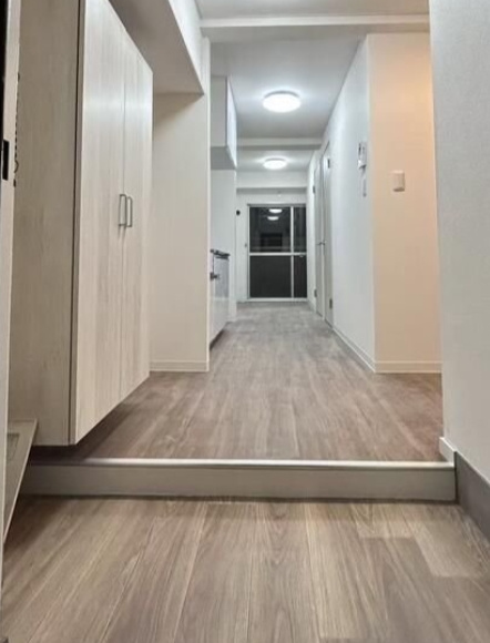 リブイン共進ときわ台の玄関