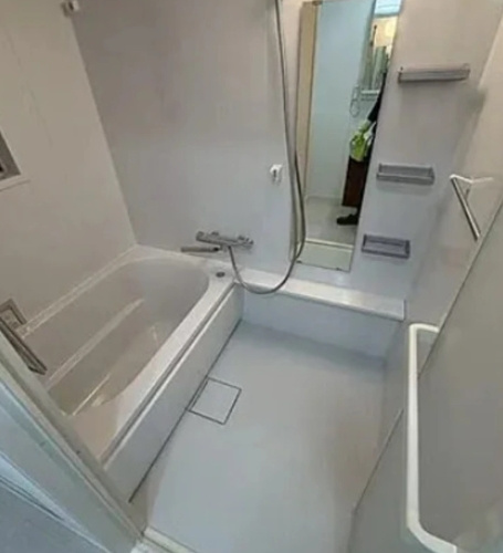 リブイン共進ときわ台の浴室