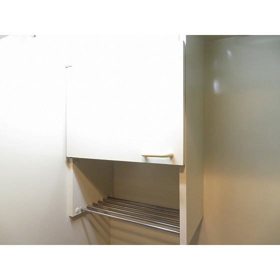 ダイホープラザ鶴見のキッチン|キッチン上収納