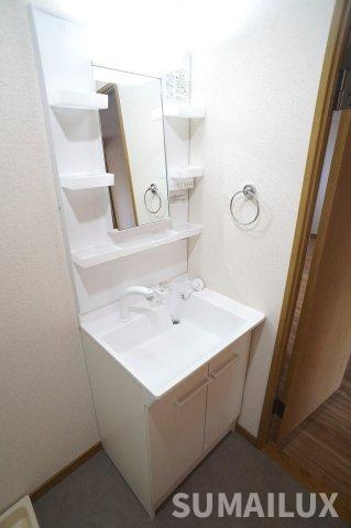 熊本市北区清水新地１丁目の賃貸マンションの独立洗面台
