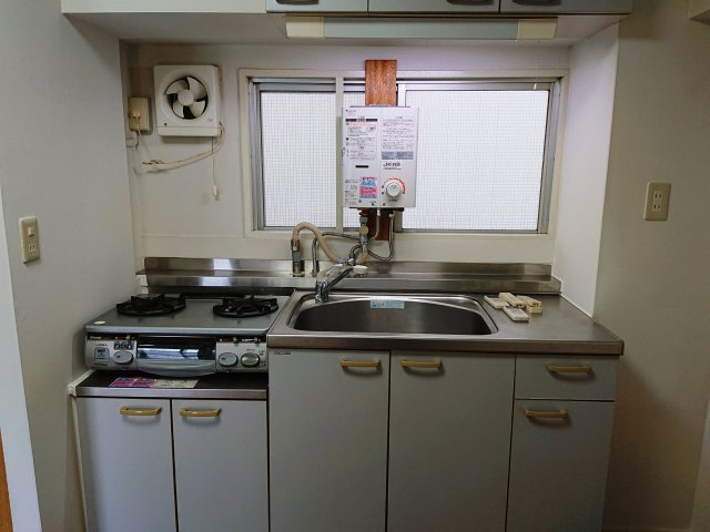 ラパンビルディング反町のキッチン|キッチンです