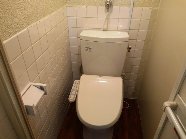 ラパンビルディング反町のトイレ|シンプルで使いやすいトイレです