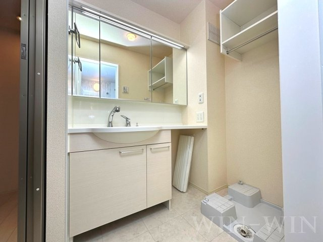 D-room kumeの洗面所