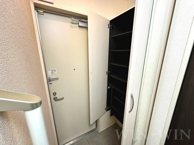 D-room kumeの玄関