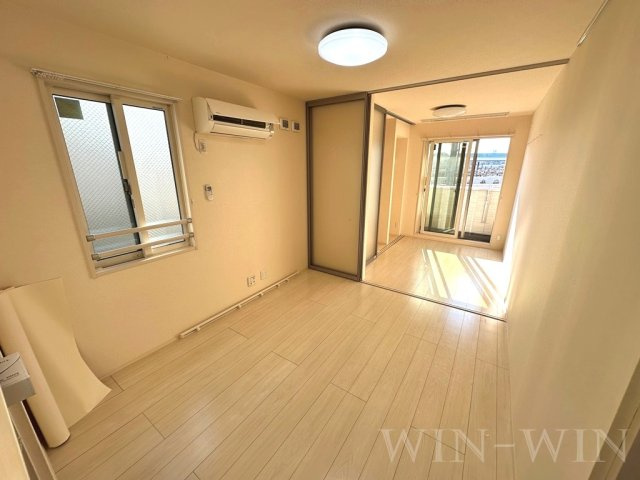 D-room kumeの内装