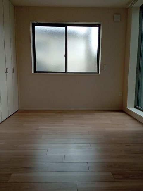 （シニア限定）ノーブル　レジデンスの寝室|梁の少ない四角をしっかり使えるお部屋。