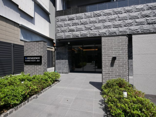 S-RESIDENCE難波西alterのエントランス