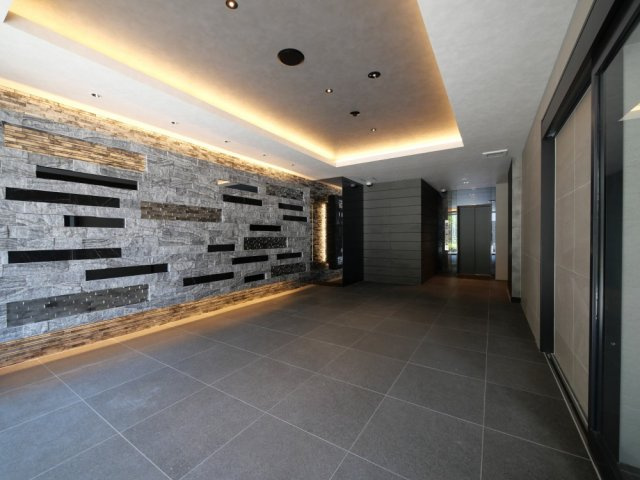 S-RESIDENCE難波西alterのロビー