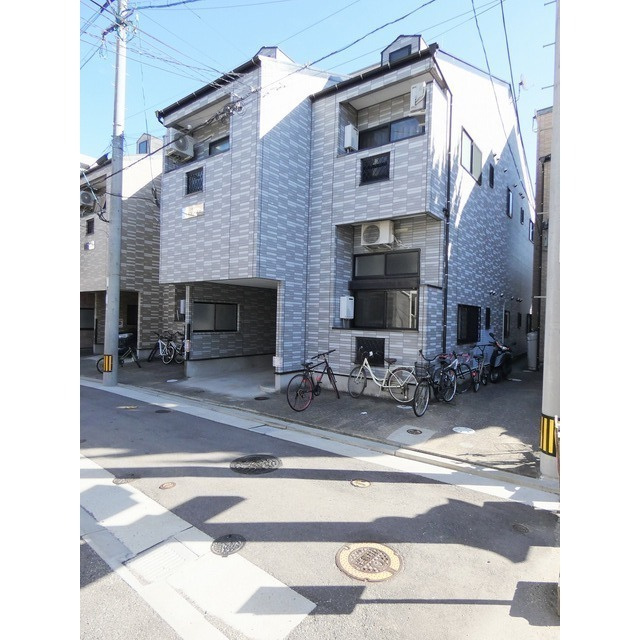 福岡市博多区美野島２丁目のアパート